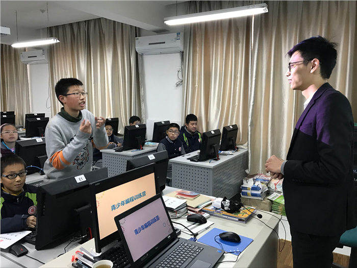 QQ图片20161207085403.jpg
